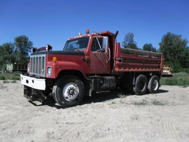 1996 International 2574  Dump Truck