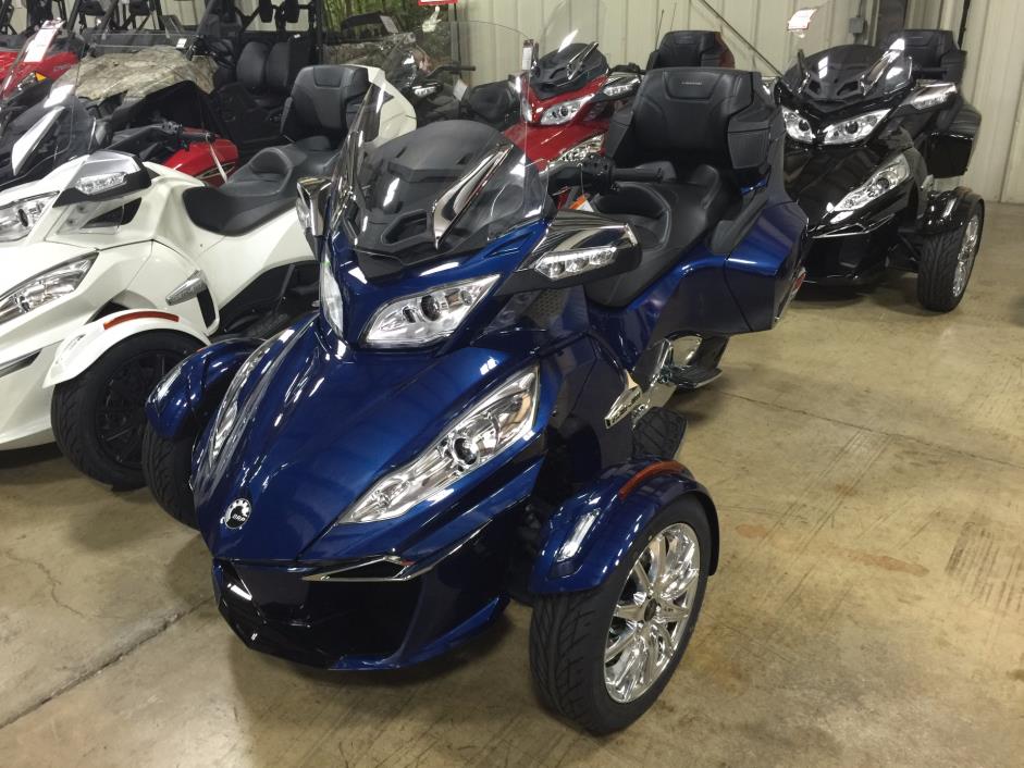 2016  Can-Am  Spyder RT Limited