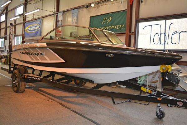 2017 Nautique Ski Nautique 200 Open Bow