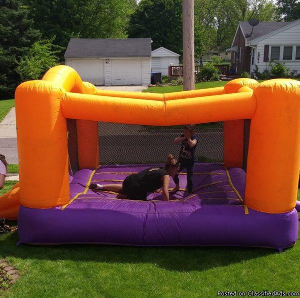 Inflatable Bounce House, 0