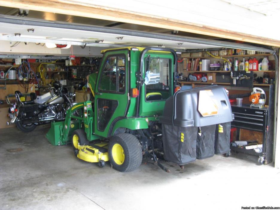 2006 John Deere 2305 Sub Compact Tractor