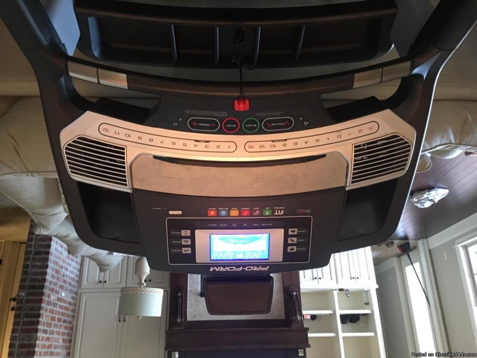 ProForm 5000 Treadmill Like New, 2