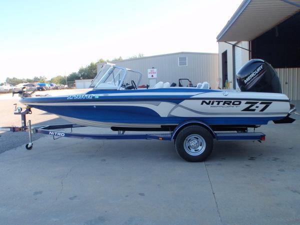 2015 Nitro Sport Boats Z-7