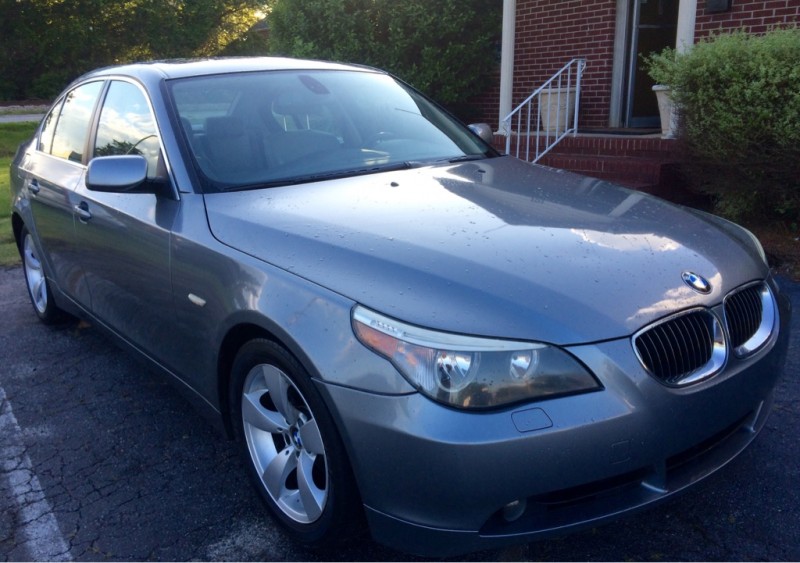 2007 BMW 525i Manual 6SPEED!