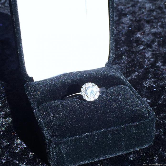 14k White Gold 0.66 Ctw Diamond Engagement Ring, 0