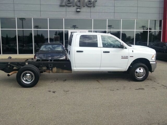 2014 Ram 3500hd  Cab Chassis