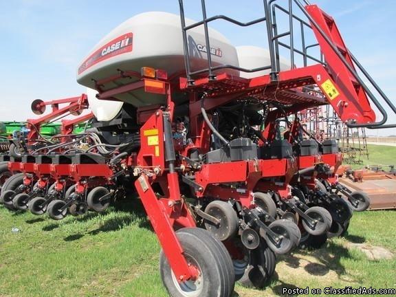 2014 Case IH 1255 16-Row Planter For Sale in Osage, Iowa  50461, 1