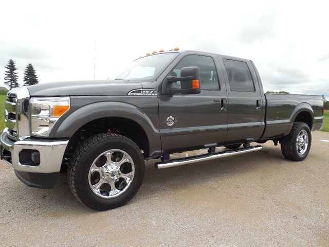 2016 FORD F350 SRW LARIAT FX4 LONG DIESEL 4WD MOON NAV HEATED/COOLED FUEL'S 10K MILES