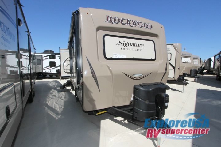 Forest River Rv Rockwood Signature Ultra Lite 8327SS