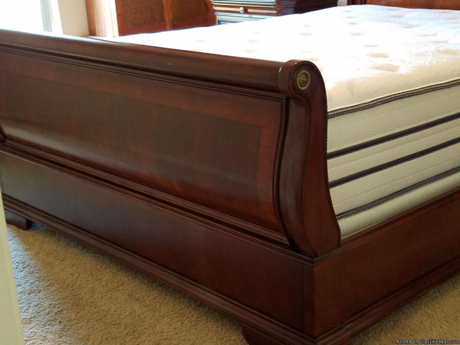 Sleigh Bed (Cherry) w/Large Chest and Nightstand