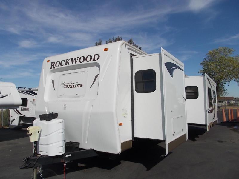 2011 Forest River, Inc. ROCKWOOD ULTRA LITE 8314 BSS