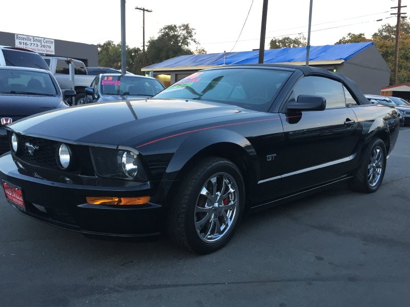 2006 Ford Mustang 2dr Conv GT Deluxe