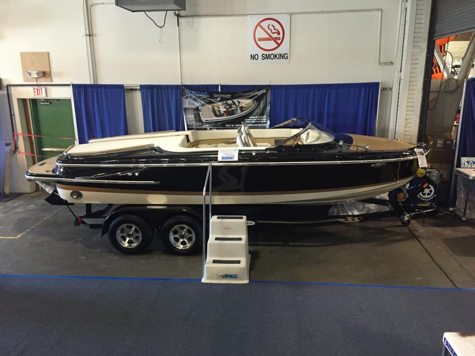 2015 Chris-Craft Capri 21