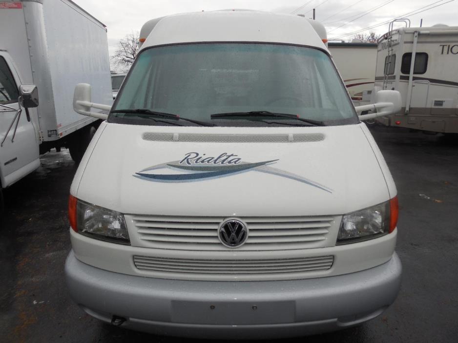 2002 Winnebago Rialta