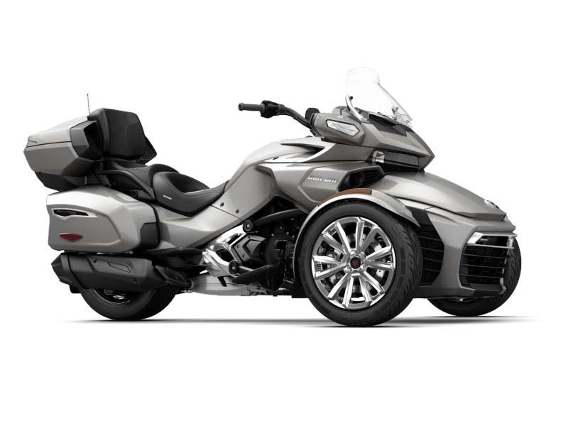 2017 Can-Am Spyder F3 Limited Pure Magnesium Metallic