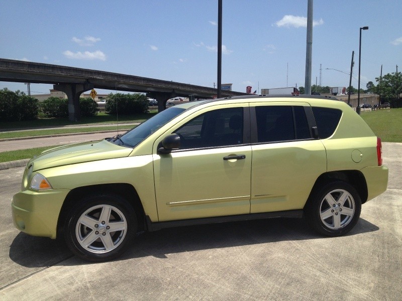 2010 Jeep Compass FWD 4dr Sport *Ltd Avail*