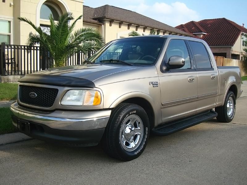 2002 FORD F150 SUPERCREW LARIAT