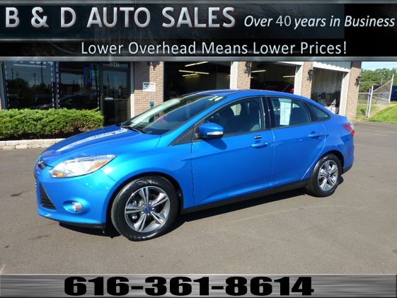 2014 FORD FOCUS SE - 17,051 Miles! One Owner! No Accidents!