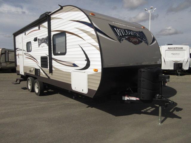 2017 Forest River Wildwood 210RBXL All Power Package/ Slid