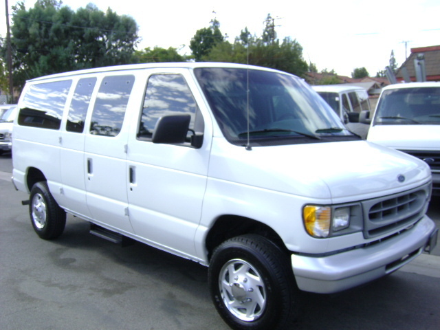 1997 Ford Econoline  Bus