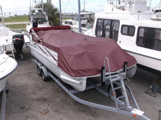 2012 PlayCraft Clipper 2200/Fish Package