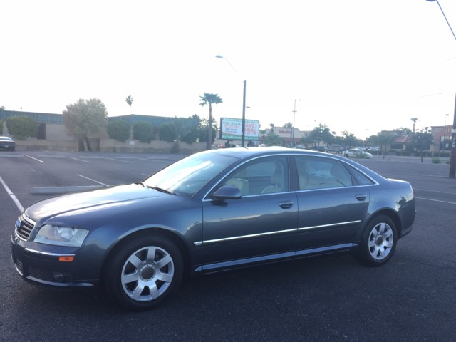 2004 Audi A8 L quattro AWD 4dr Sedan