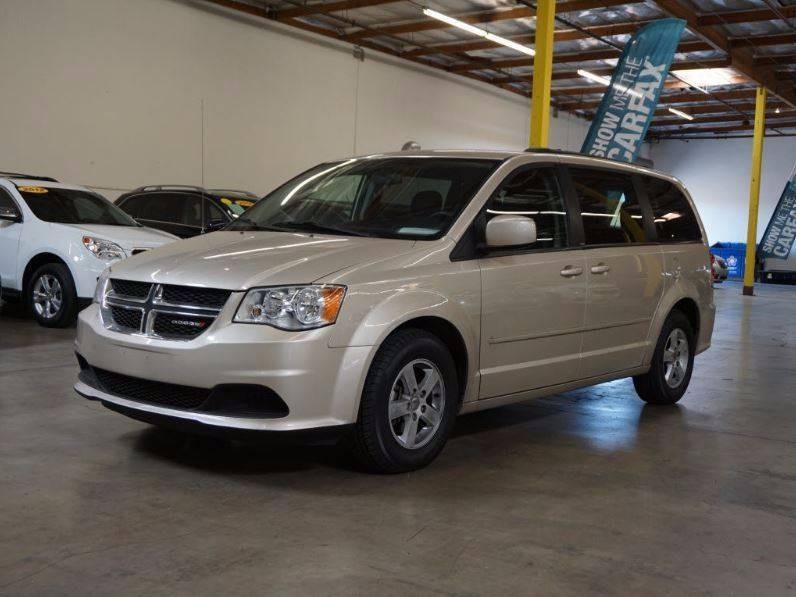 2013 Dodge Grand Caravan SXT 4dr Mini Van