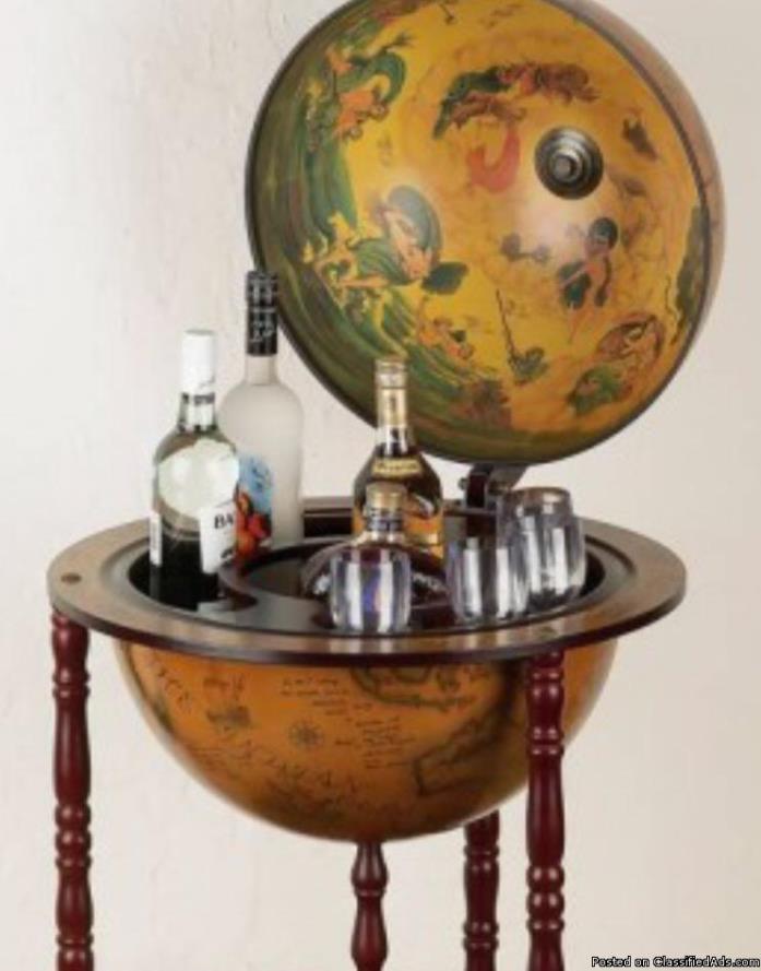 Fine Wine Display Globe