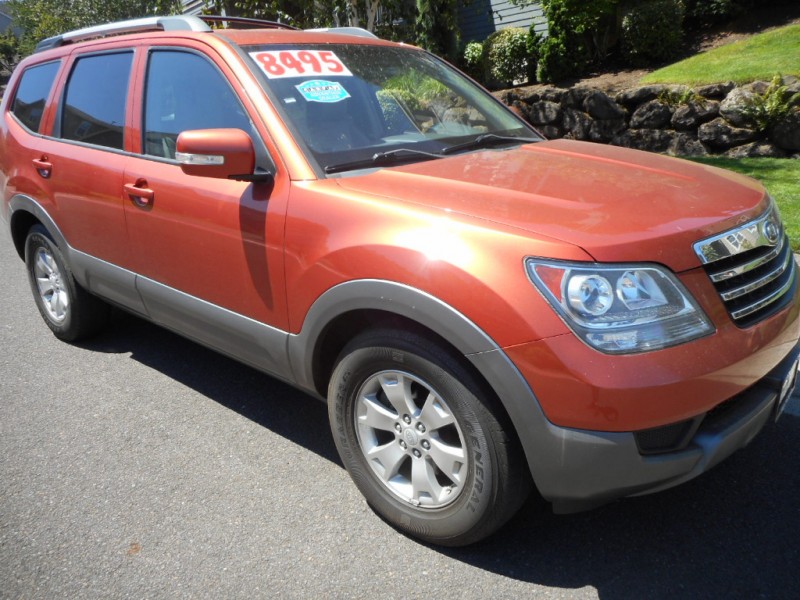 2009 Kia Borrego 2WD 4dr V6 LX