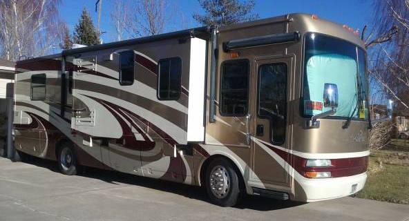 2006 NATIONAL RV Tropical T-350