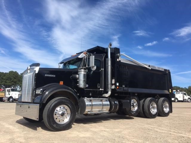 2015 Kenworth W900b  Dump Truck