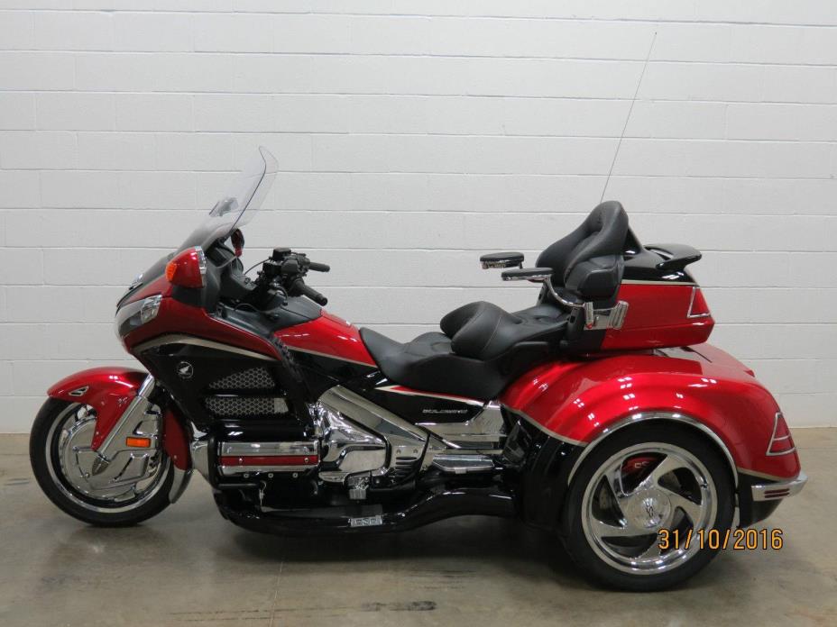 2015 California Sidecar Viper