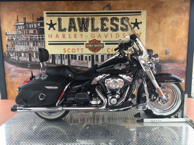 2011 Harley Davidson TOURING ROAD KING CLASSIC FLHRC FLHRC