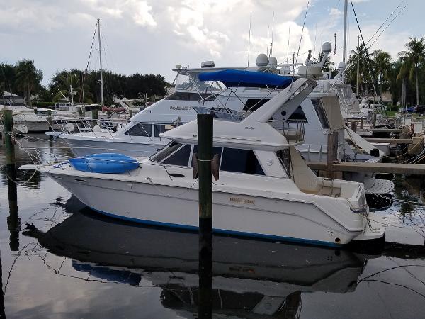 1991 Sea Ray 370 Sedan Bridge