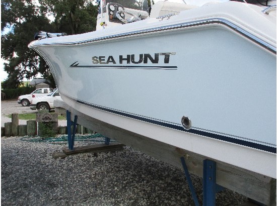 2008 Sea Hunt 196 CC Ultra