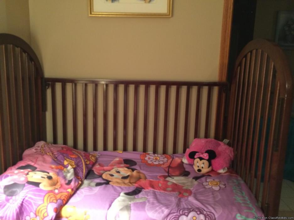 Minnie bed set, 1