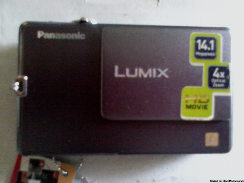 NEW Panasonic LUMEX DMC-FP2 Digital Camera, 1