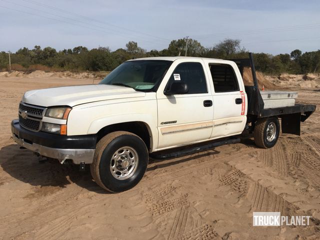 2005 Chevrolet Silverado K2500hd 4x4  Flatbed Truck