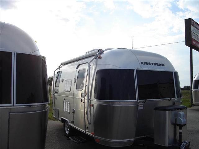 2016 Airstream Rv Flying Cloud 19