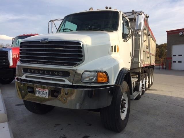 2007 Sterling Lt9500  Dump Truck