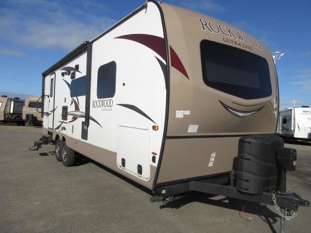 2017 Forest River Rockwood Ultra Lite 2606WS SOLID SURFACE