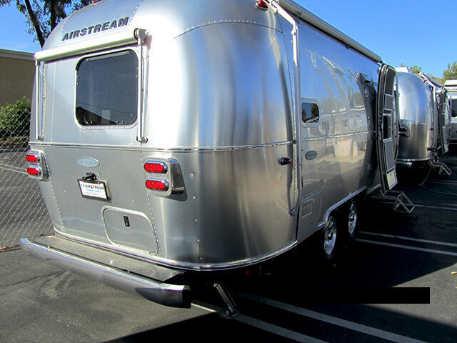 2017 Airstream Flying Cloud 23D