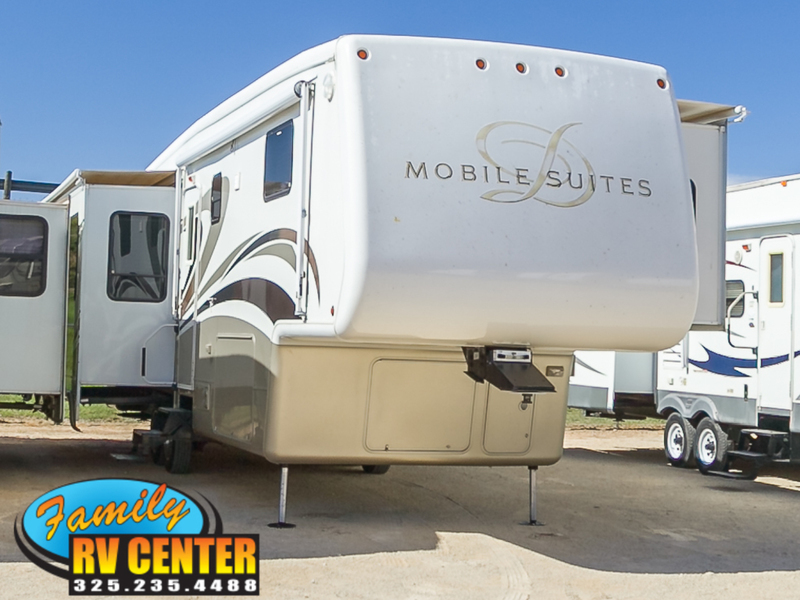 2007 DOUBLE TREE Mobile Suites 38RL3
