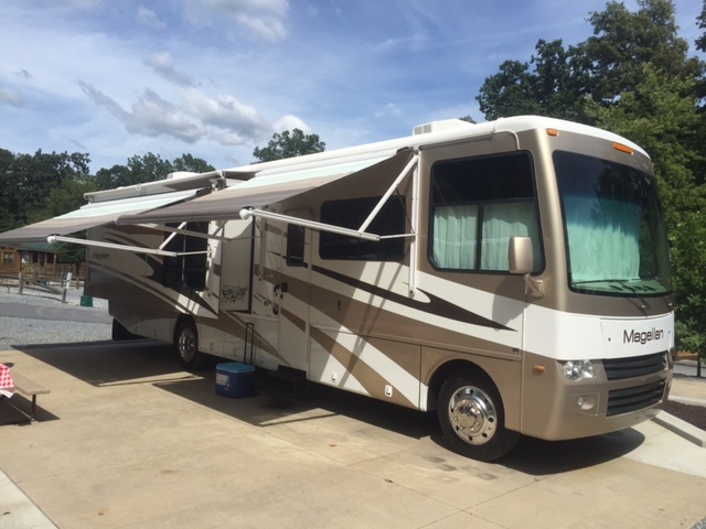 2008 Thor Motor Coach FOUR WINDS MAGELLAN 36F