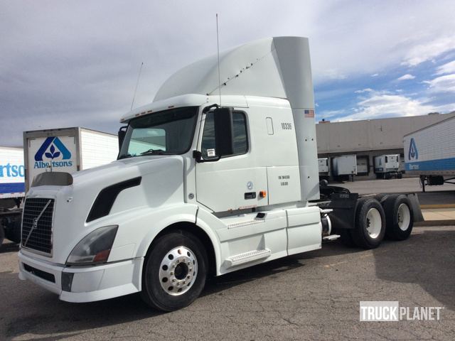 2007 Volvo Vn  Conventional - Sleeper Truck