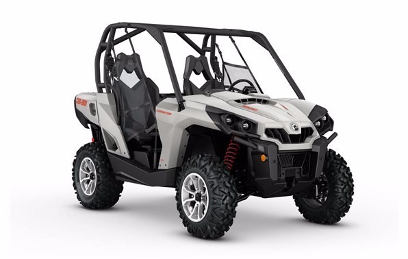 2017 Can-Am Commander DPS 1000