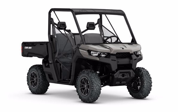 2017 Can-Am Defender DPS HD10 - Pure