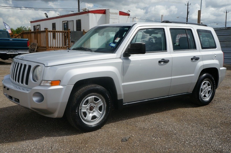 2008 Jeep Patriot 4WD 4dr Sport