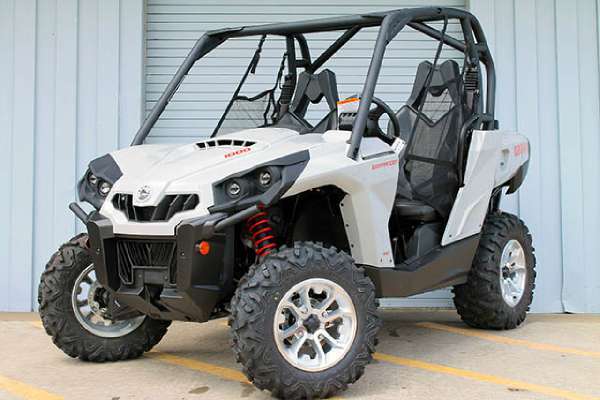 2016 Can-Am Commander - 1000 DPS