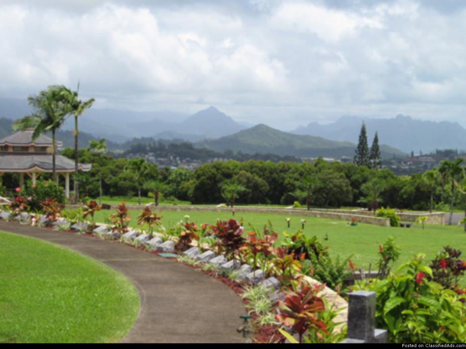 Cemetery plot at Hawaiian Memorial Park